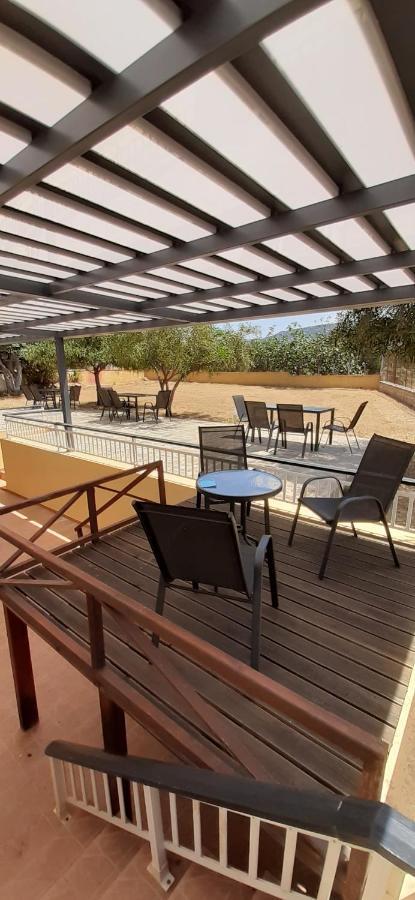 Savvas Apartments Plítra Kültér fotó
